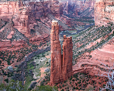 canyon de chelly spider rock
