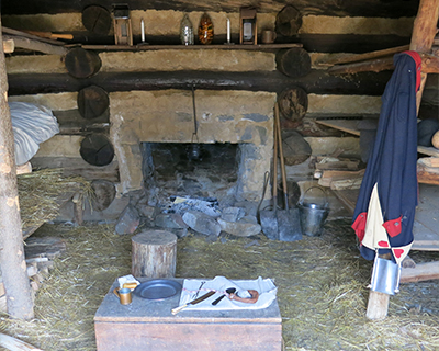 pennsylvania valley forge hut interior