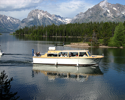 jackson lake boat ride grand teton